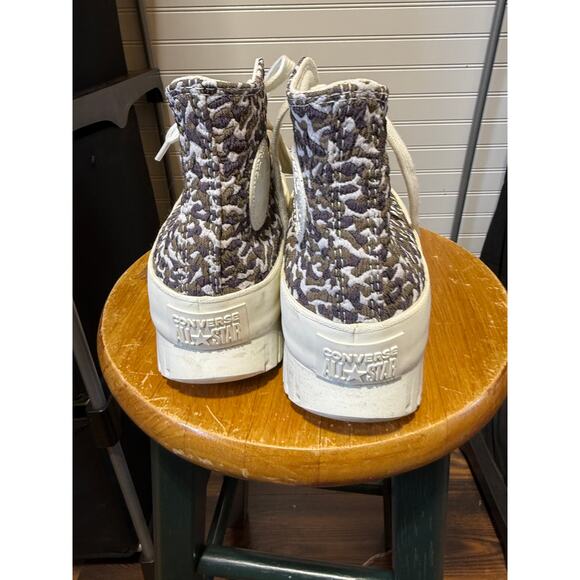 Converse Chuck Taylor All Star Lugged 2.0 Jacquard High Sand Dune Tennis Shoes - Picture 4 of 10